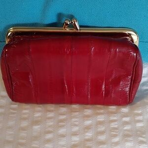 💚Vintage Red Eel Skin Cosmetic Case with Kiss Closure